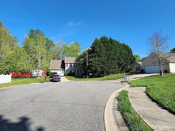 2nd image of 400 Antlers Ct