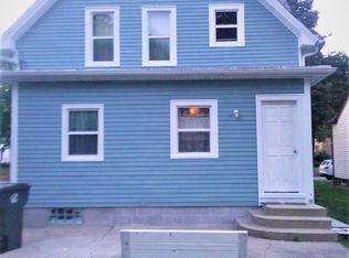 913 E Walnut St, Horicon, WI 53032