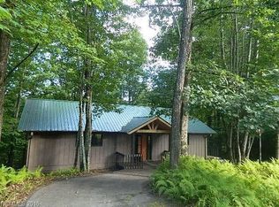 10 Wanei Ct, Brevard, NC 28712