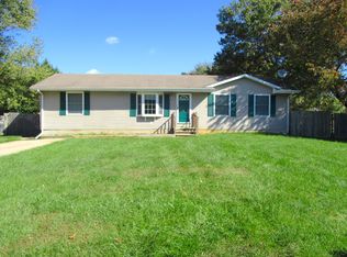 5 Hawkesbury Ct, Newark, DE 19702