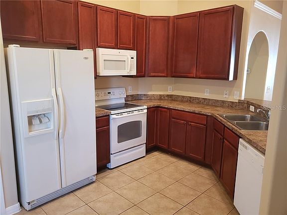 2nd image of 36404 Grand Island Oaks Cir