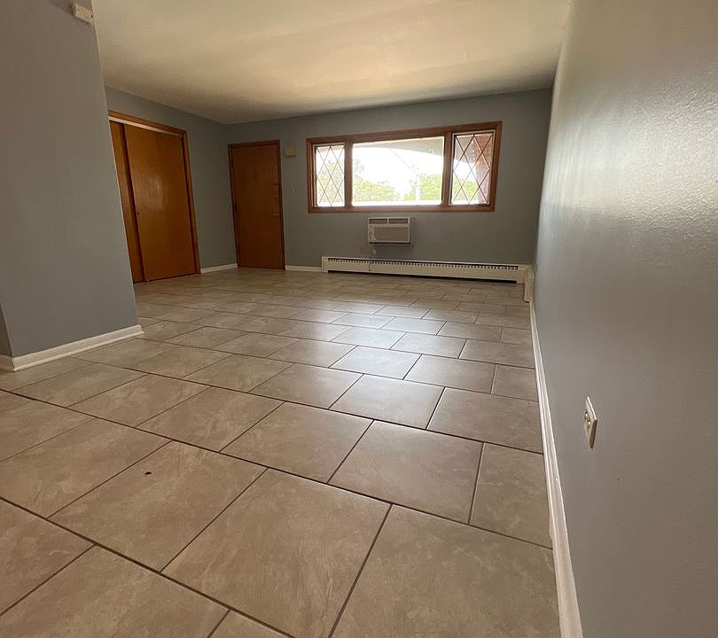 18217 Exchange Ave. Apartments Lansing, IL Zillow