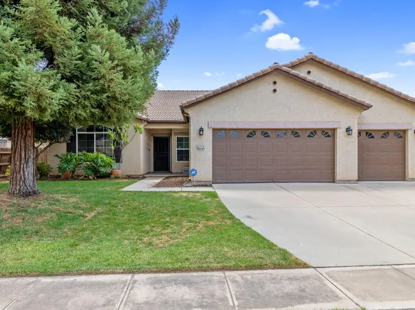 2715 E La Vida Avenue, Visalia, CA 93292