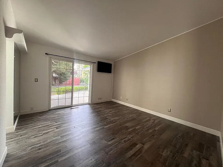 1692 Lantana Dr — Photo 30