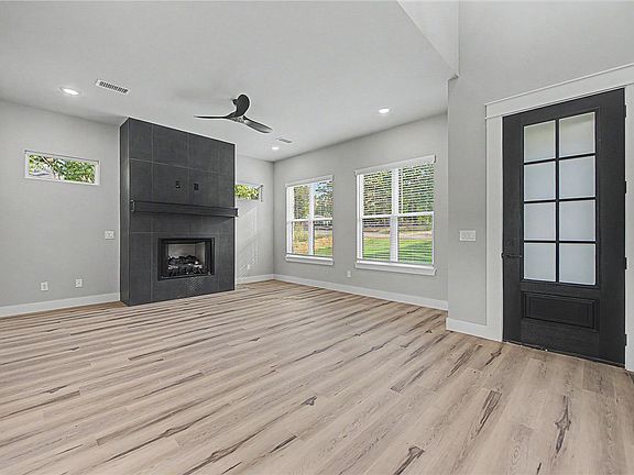 3rd image of 12 Jura Cir
