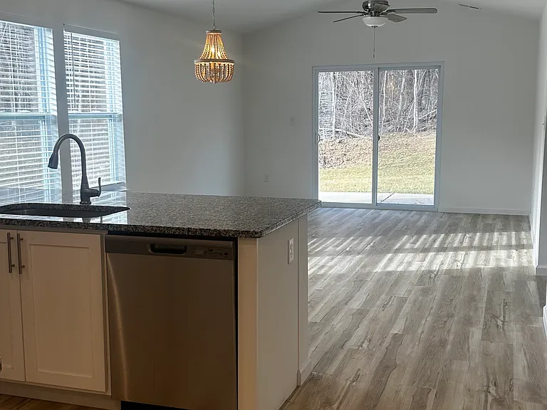 922 Osage Villa Ct — Photo 7