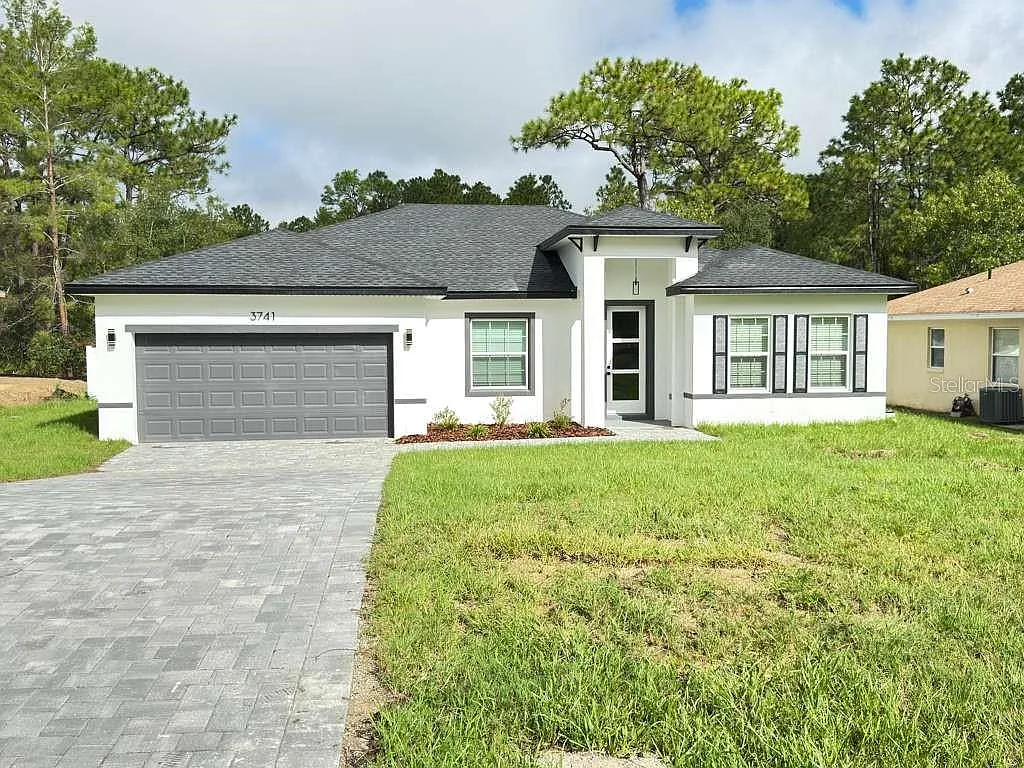 4 bed, 2.0 bath, 1773 sqft, $1,995 — Photo 3