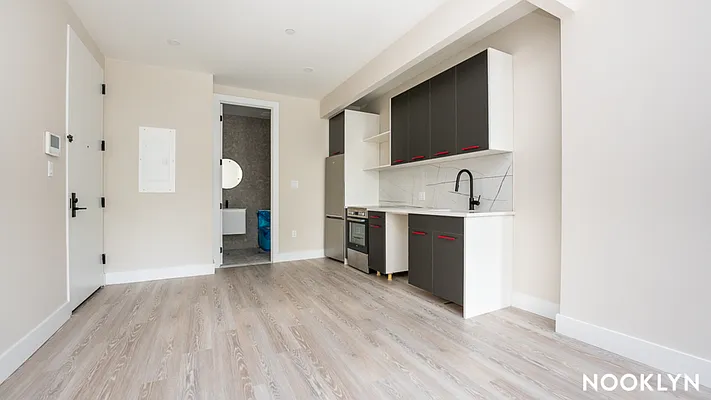 Rented by Nooklyn NYC LLC | media 8