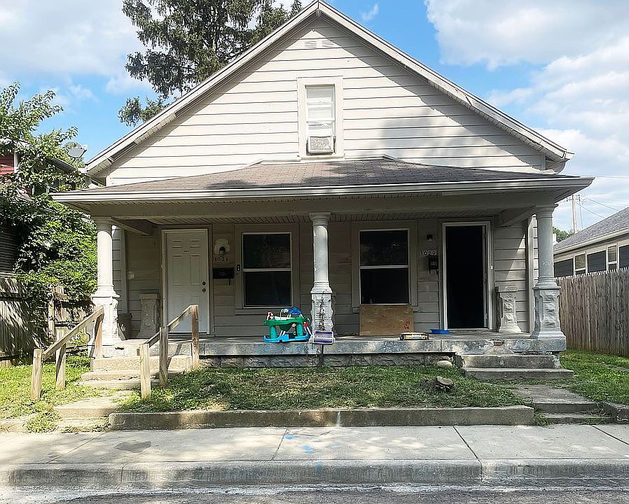 1st image of 1029 Winfield Ave