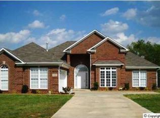 130 White Apple Dr, Harvest, AL 35749