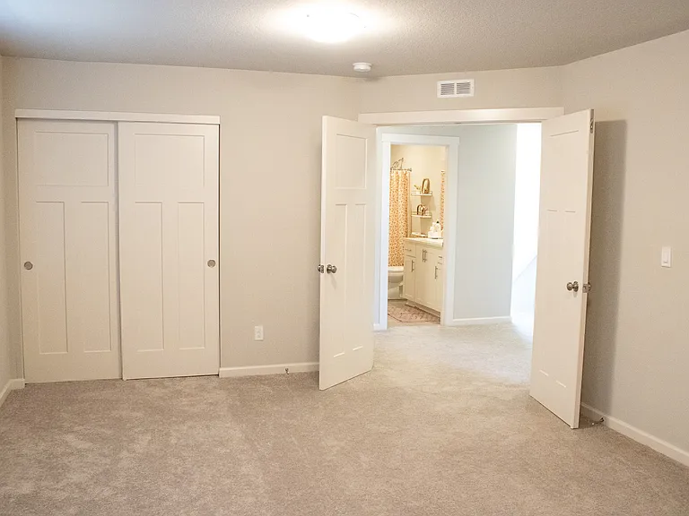 120 Cypress St — Photo 16