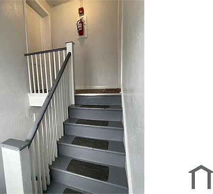 5th image of 398 E Upsal St APT 2B
