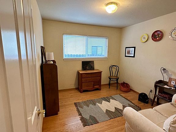 5th image of 1212 Tamalpais Street