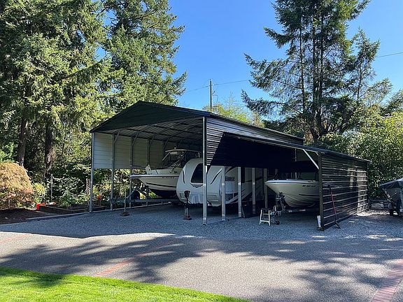 5th image of 410 33rd Ave NW