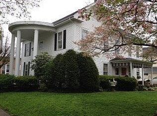 210 W Main St, Louisa, KY 41230