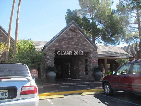 3rd image of 2700 N Rainbow Blvd APT 1082