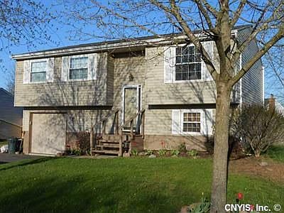 1st image of 8210 Sarona Ln