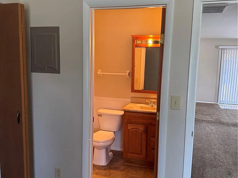 6078 Norwell Dr — Photo 15