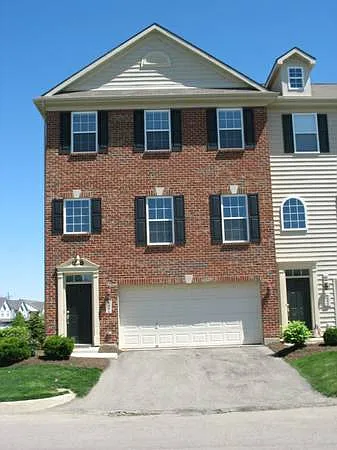 9481 Tahoe Dr photo 1