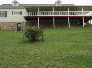 2983 Garretts Run Rd, Ford City, PA 16226