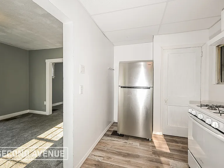 833 Vermont Ave — Photo 11