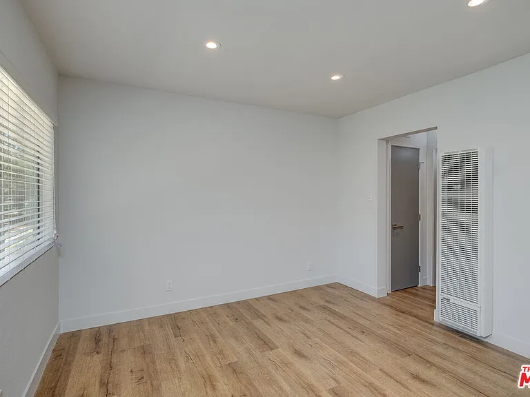 4140 Grand View Blvd #14 — Photo 3