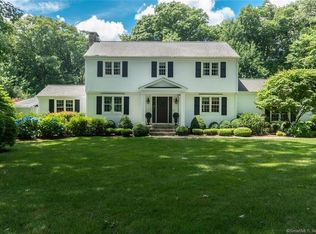 502 Thayer Pond Rd, Wilton, CT 06897
