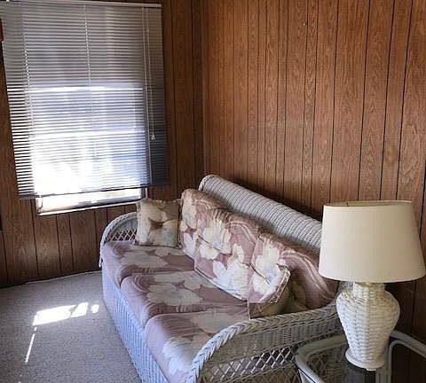 4th image of 27 Salem Drive #B