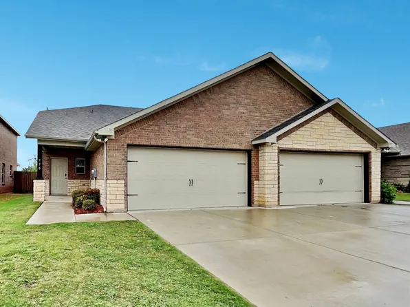 730 Rolling Terrace Cir, Granbury, TX 76049