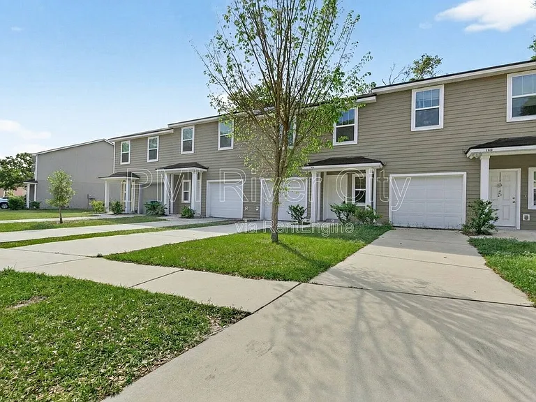 7608 Rain Forest Dr N — Photo 38