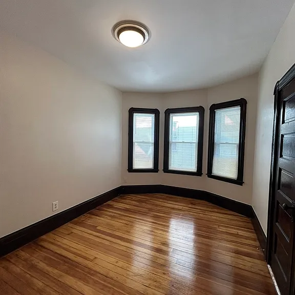 345 Earle St #2 — Photo 7