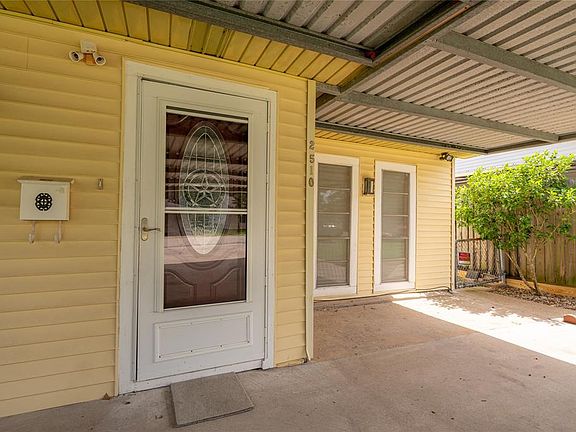 2nd image of 2510 Kingsdale Dr