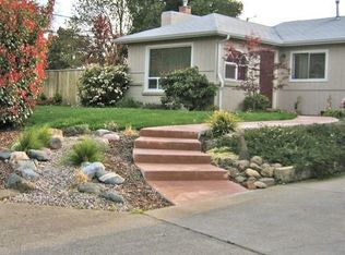 303 N Berkeley Way, Medford, OR 97504