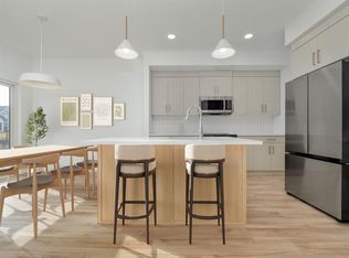 66 N Miners Rd W, Lethbridge, AB T1J5W6