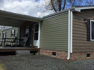 857 Amber Hill Cir, Cross hill, SC 29332