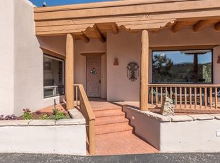 1050 Camino Real, Santa Fe, NM 87501