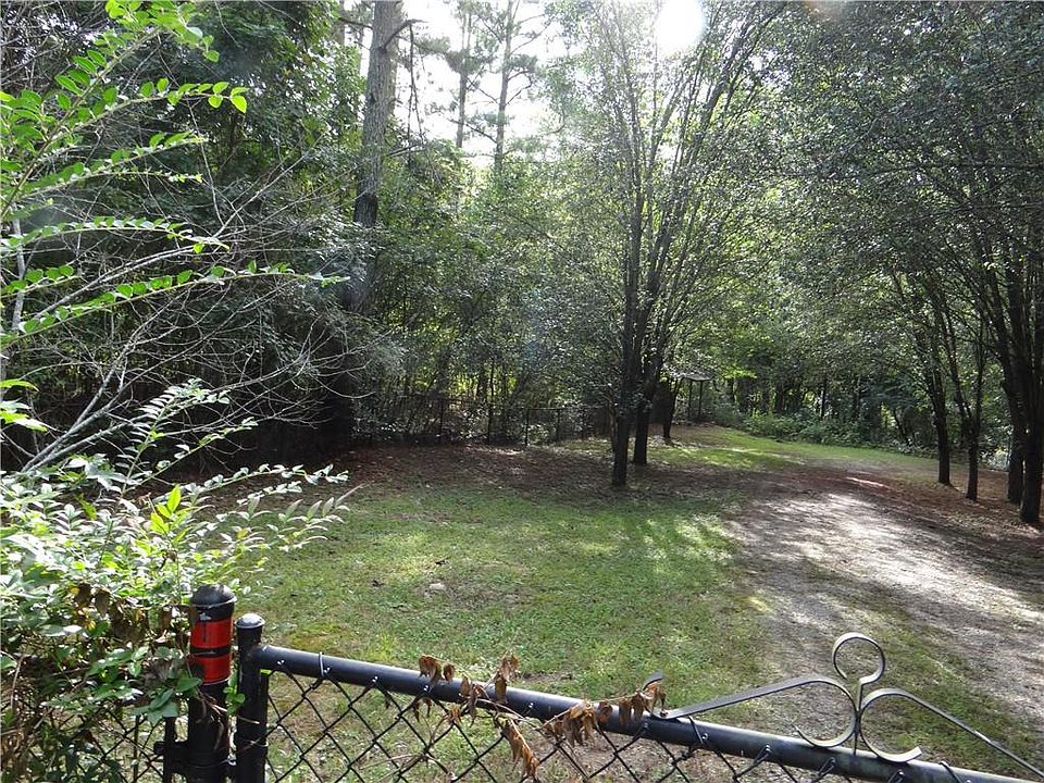 1st image of 2155 Hasty Dr SW