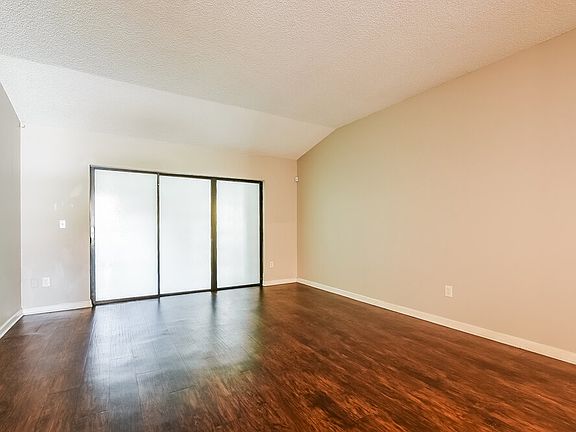 3rd image of 321 Alba Ln