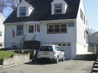 23 Ozone Ave, Cedar Grove, NJ 07009