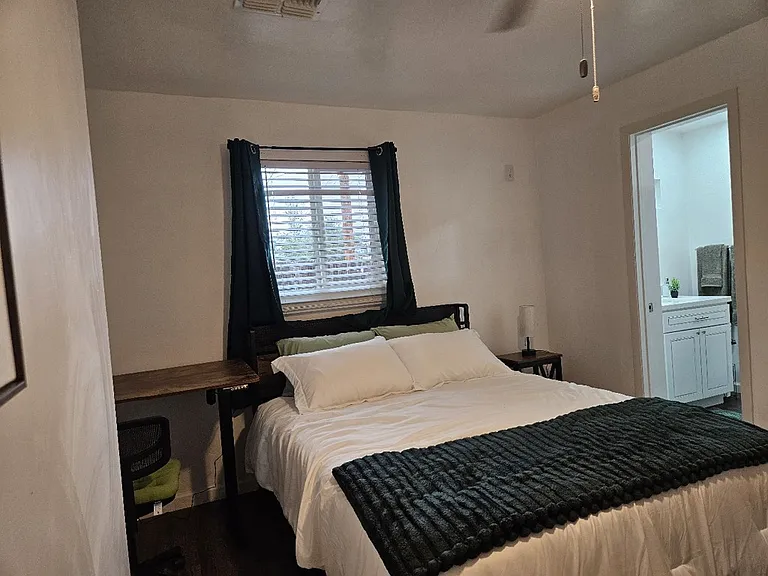1834 S Amalia Ave #1 — Photo 15