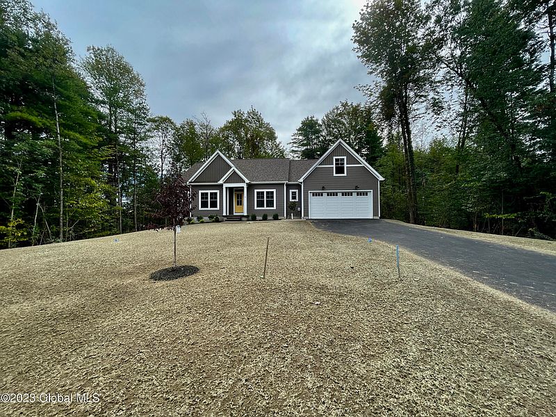 4th image of 5 Burnham Road
