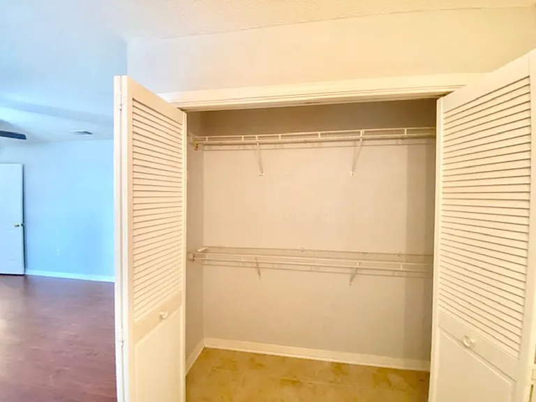 164 Wright Cir — Photo 13
