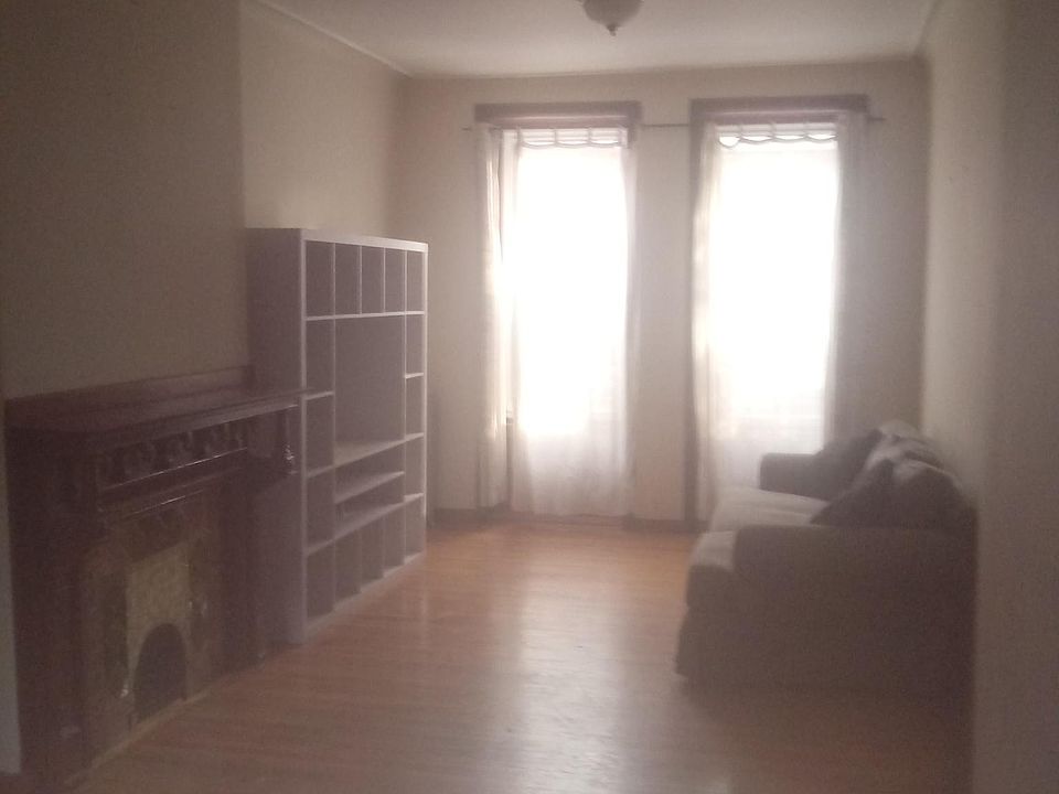 1st image of 876 N 22nd St