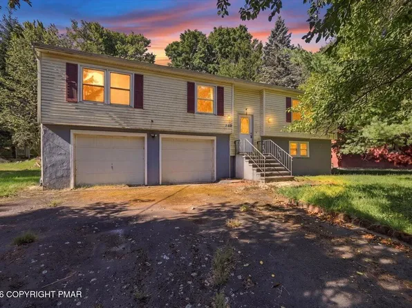 2838 Fairhaven Dr, Tobyhanna, PA 18466
