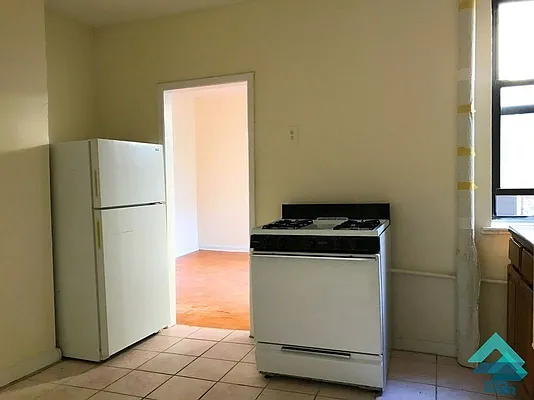 Rented by EXR | media 7