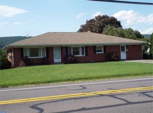 162 E Main St, Hegins, PA 17938