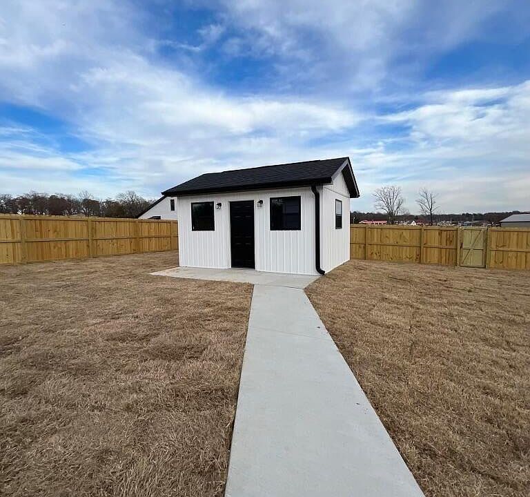 2nd image of 130 Ashley Faith Dr