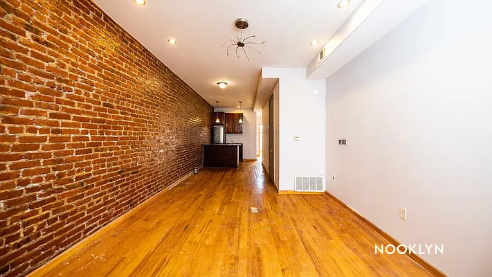 Rented by Nooklyn NYC LLC | media 27
