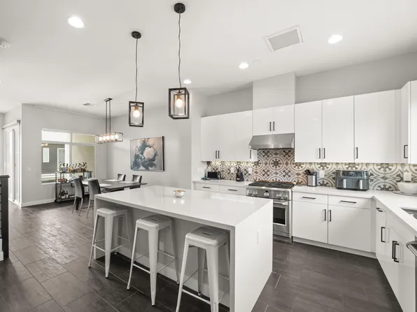 1717 E MORTEN Avenue #5, Phoenix, AZ 85020