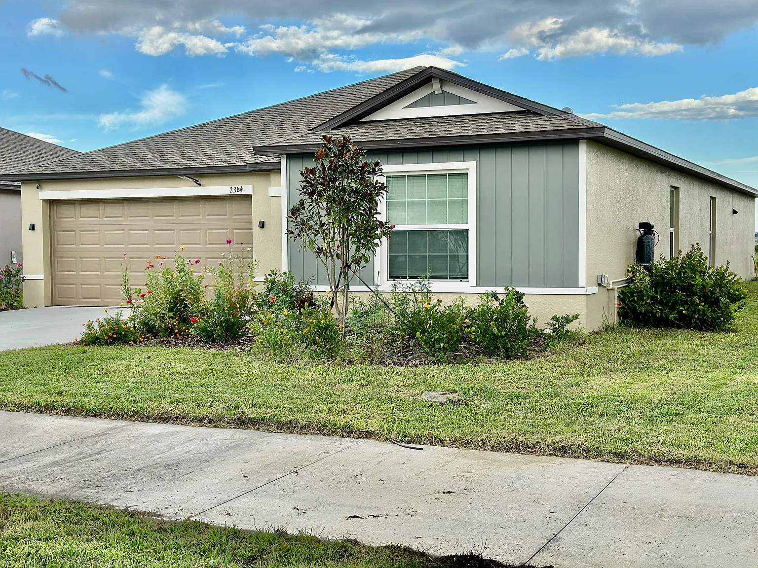 2384 Lanier Rd — Photo 2